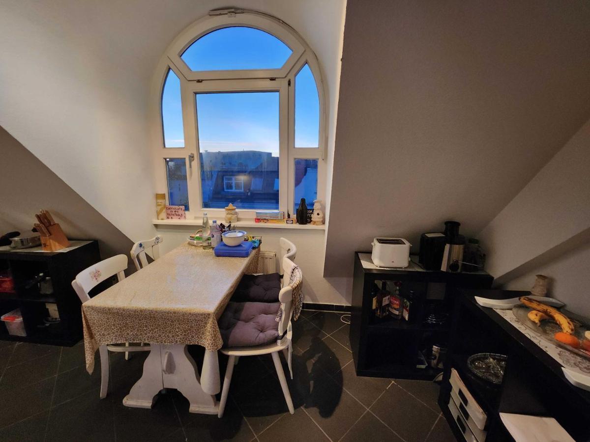 One Private Available In A Two In Tegel, Privat bolig *